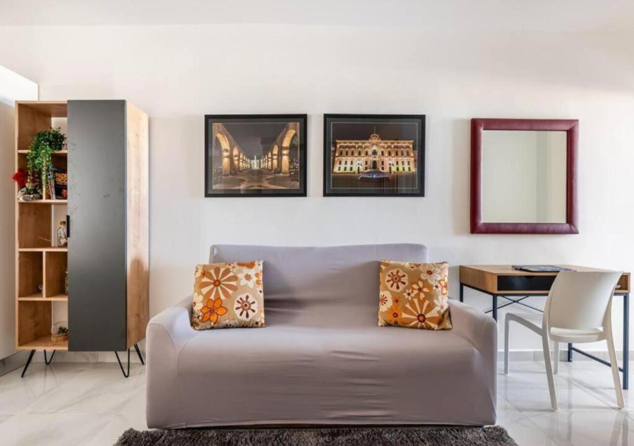 Appartement Sea View Luxury Brand New In *